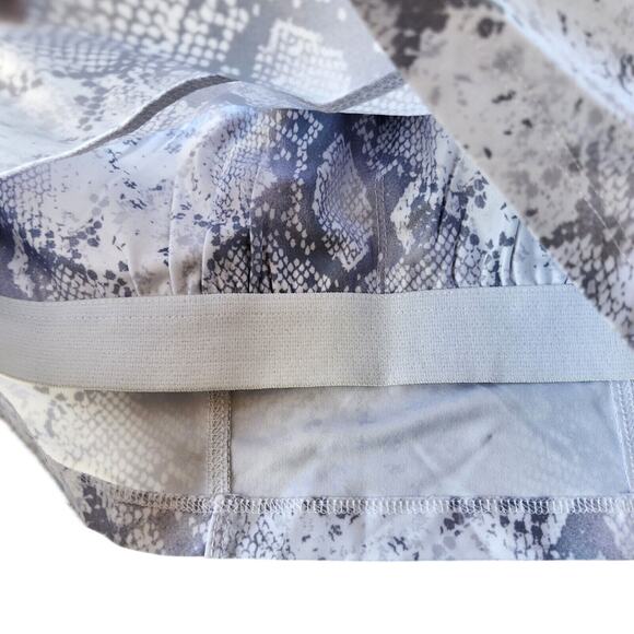 Nine West Active Women White Snake Skin Activewear Longline Sports Bra Size S - Picture 3 of 3